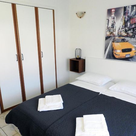 Apartman Ines- Stinjan Πούλα Εξωτερικό φωτογραφία